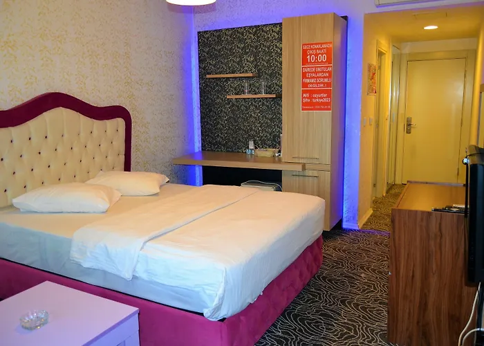 King Ξενοδοχείο *